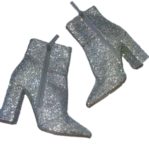 Steve Madden Silver Rhinestone Sparkle Bling Nola Bootie Heels Boots